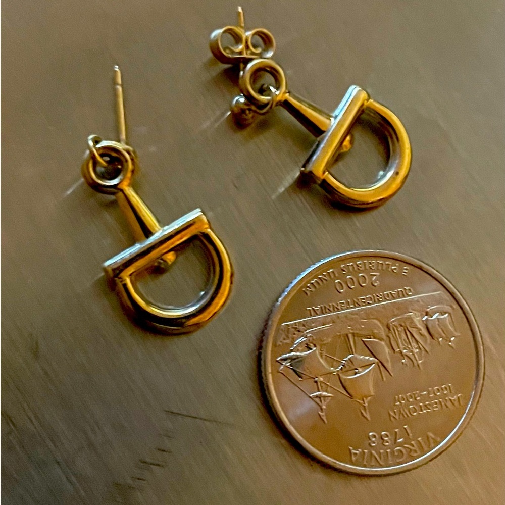 14k gold snaffle earrings 1.84 grams
